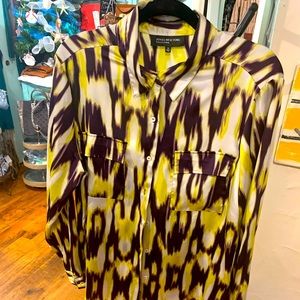 One-of-a-kind Jones New York Collection Sulk Shirt